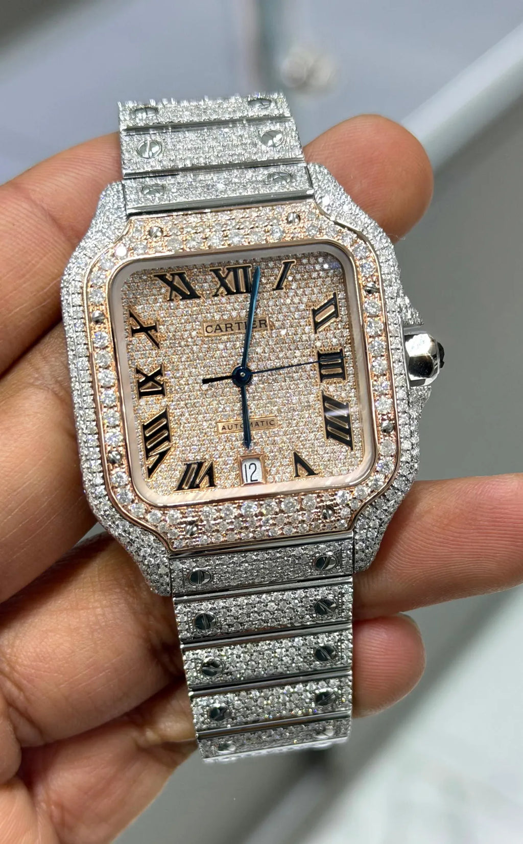 Cartier Santos 'Rose Gold Elite' – VVS+ Flooded Detail 2